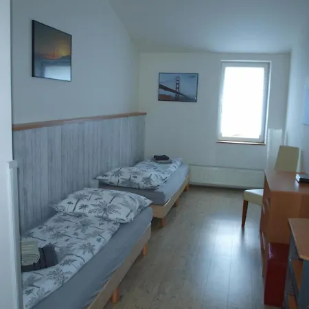 Bailando شقة Neratovice